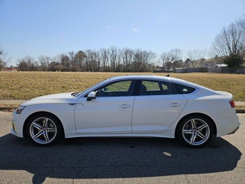 Used 2021 Audi A5 2.0T Premium image 2