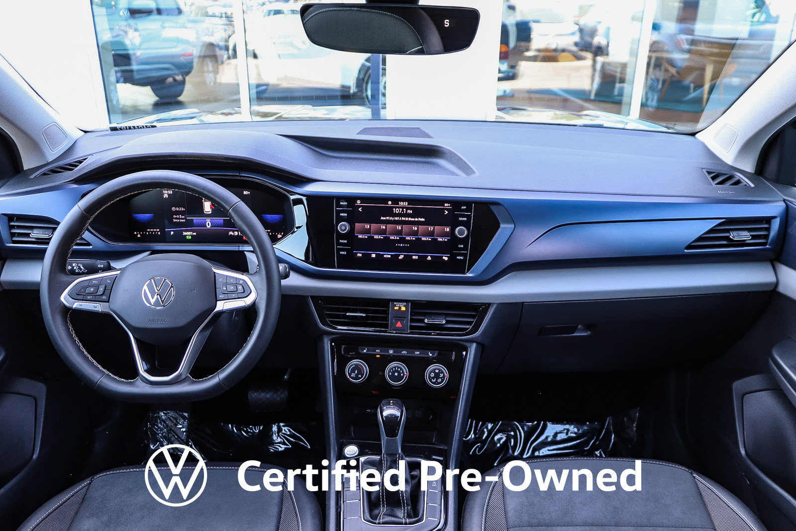 Certified 2023 Volkswagen Taos SE w/ Panoramic Sunroof Package FWD image 14