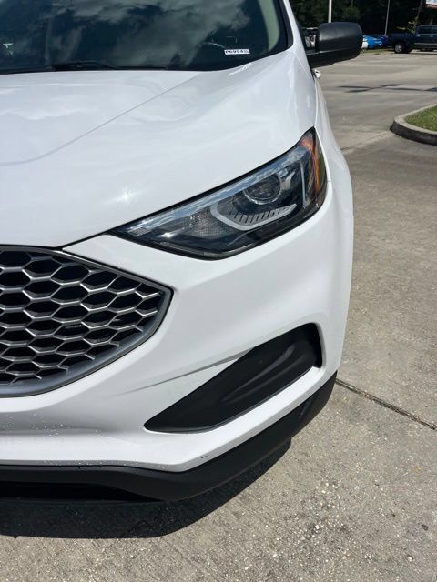 Used 2023 Ford Edge SE AWD/4WD image 12