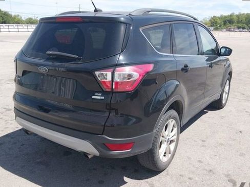 Used 2018 Ford Escape SE AWD/4WD image 12