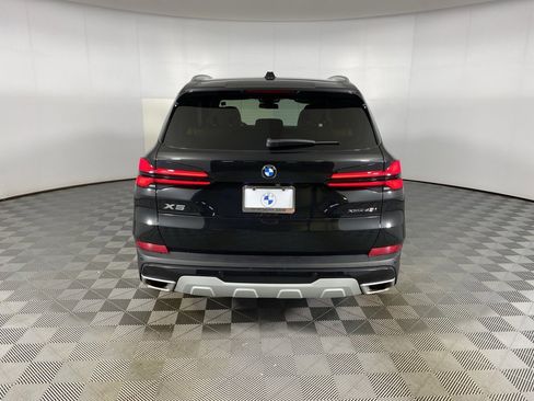 Certified 2024 BMW X5 xDrive40i w/ Premium Package image 30