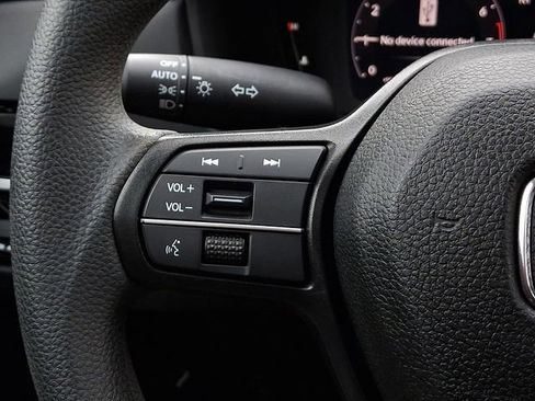 Certified 2024 Honda Accord EX image 22