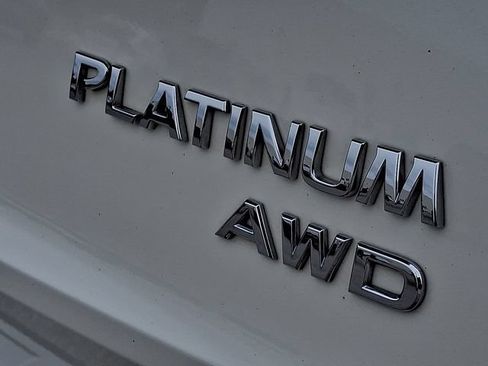Used 2023 Nissan Rogue Platinum w/ Platinum Premium Package AWD/4WD image 32