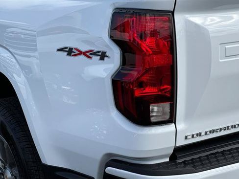 New 2026 Chevrolet Colorado LT w/ Advanced Trailering Package AWD/4WD image 29