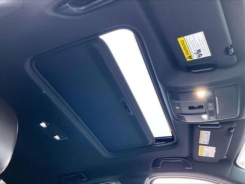 Used 2024 MAZDA CX-5 Signature image 22