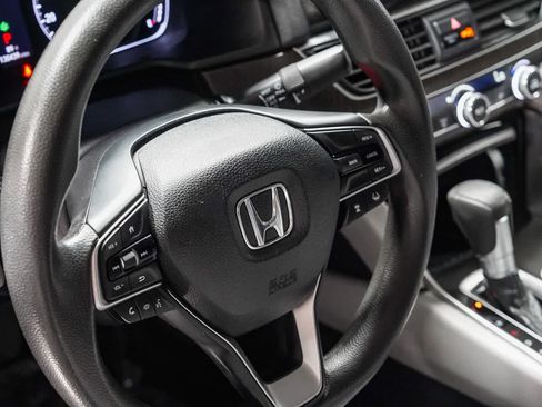 Used 2018 Honda Accord EX image 21