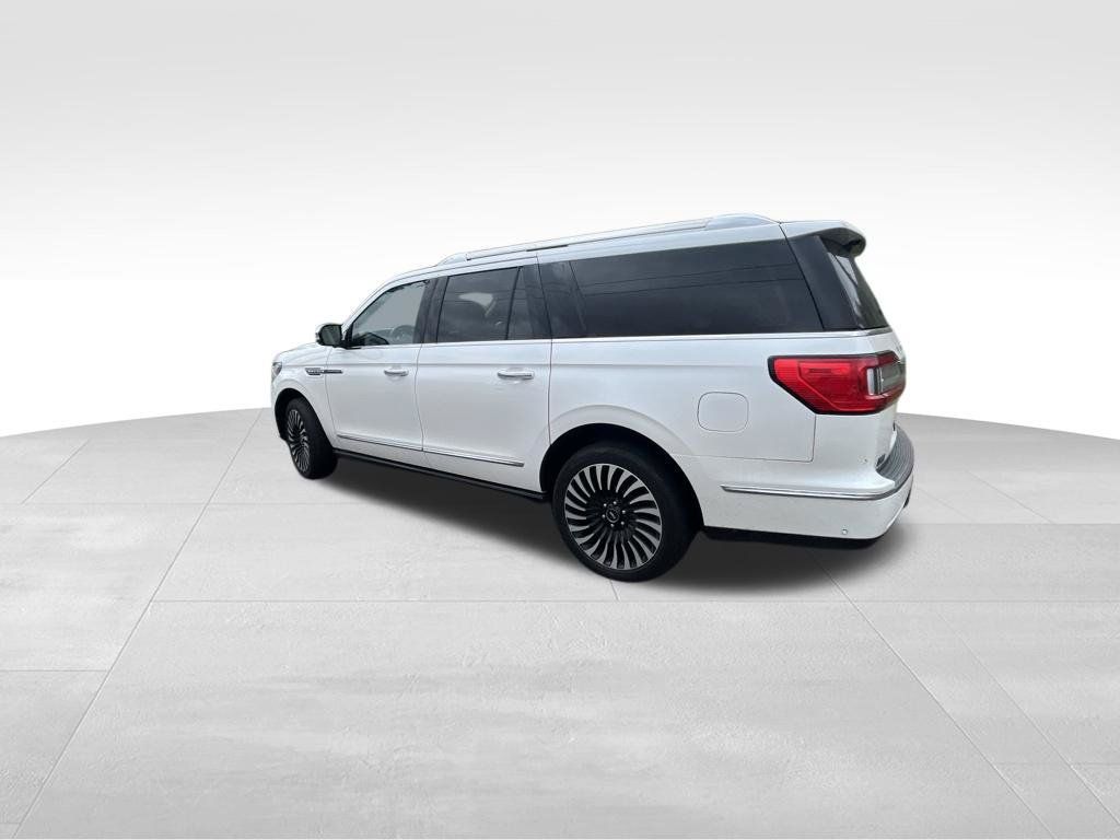 Used 2019 Lincoln Navigator L Black Label AWD/4WD image 9