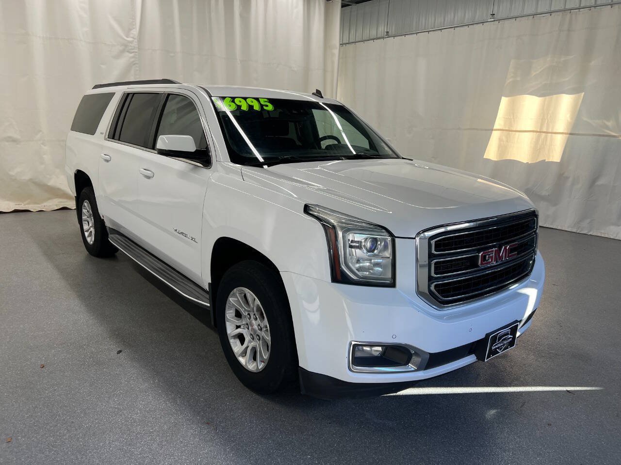 Used 2015 GMC Yukon XL SLT AWD/4WD image 3