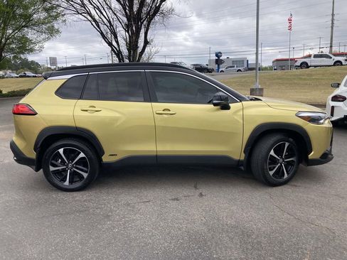 Used 2024 Toyota Corolla Cross XSE w/ Convenience Package image 2