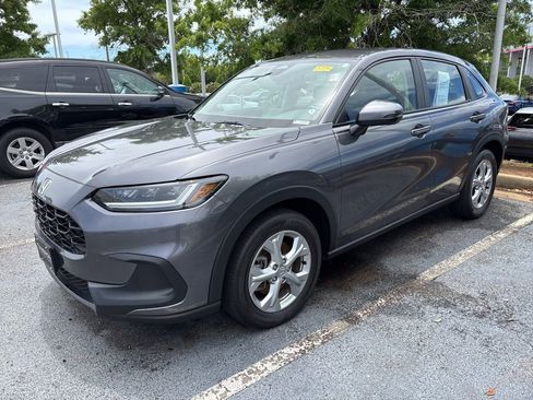 Used 2025 Honda HR-V LX image 1