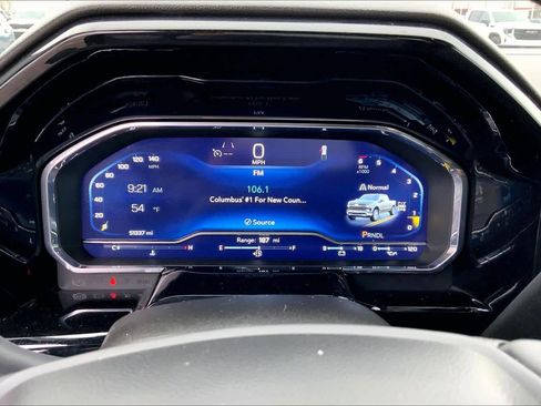 Used 2023 Chevrolet Silverado 1500 LT image 24