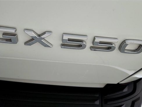 Used 2024 Lexus GX 550 w/ Accessory Package (2T) AWD/4WD image 14