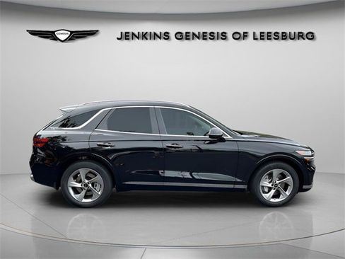 New 2026 Genesis GV70 2.5T Select image 3