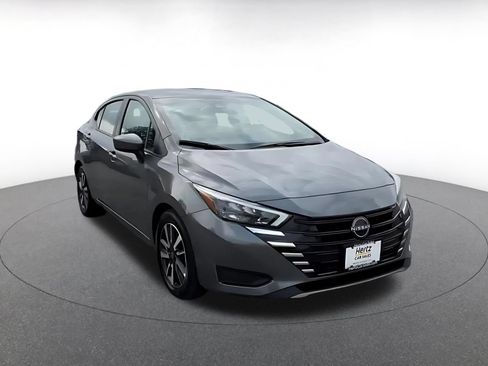Used 2025 Nissan Versa SV FWD image 3