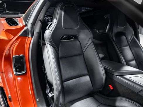 Used 2015 Chevrolet Corvette Z06 w/ Battery Protection Package image 36