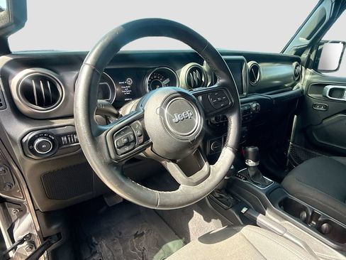 Used 2021 Jeep Wrangler Unlimited Sport AWD/4WD image 12