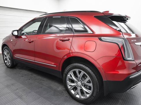 Used 2021 Cadillac XT5 Sportv w/ LPO, Floor Liner Package image 3