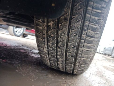 Used 2014 Toyota Camry LE image 7