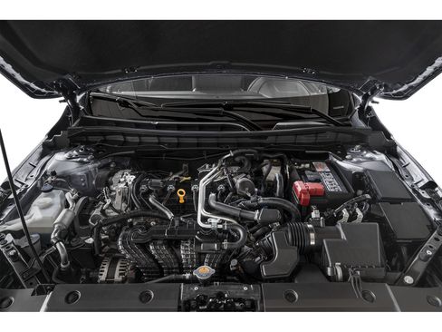New 2026 Nissan Altima 2.5 SR FWD image 8