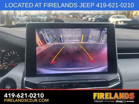 Used 2024 Jeep Compass Limited image 30