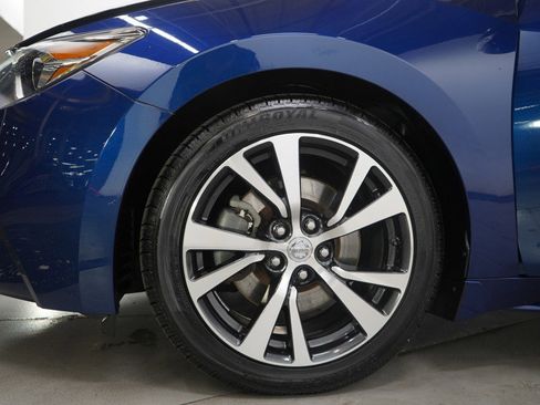 Used 2016 Nissan Maxima Platinum image 30