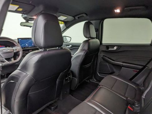 Certified 2023 Ford Escape ST-Line w/ Tech Pack #1 AWD/4WD image 34