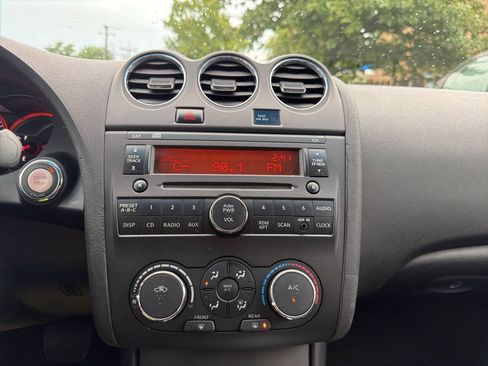 Used 2009 Nissan Altima 2.5 S FWD image 12