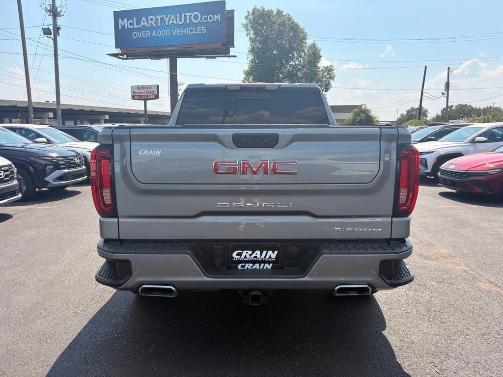 Used 2023 GMC Sierra 1500 Denali AWD/4WD image 6