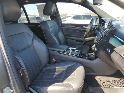 Used 2011 Hyundai Tucson Limited w/ Premium Pkg 3 image 28