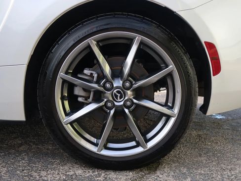 Used 2023 MAZDA MX-5 Miata Grand Touring image 52