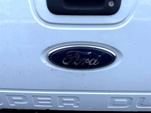 Used 2013 Ford F250 XL w/ Skid Plate Pkg image 27