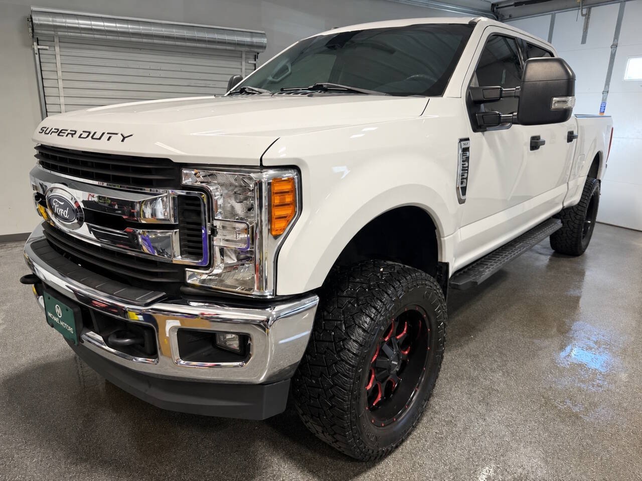Used 2019 Ford F250 XLT w/ XLT Value Package AWD/4WD image 1