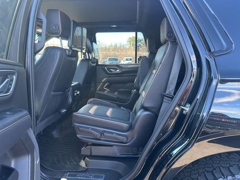 Used 2021 GMC Yukon AT4 w/ Rear Media and Nav Package image 18
