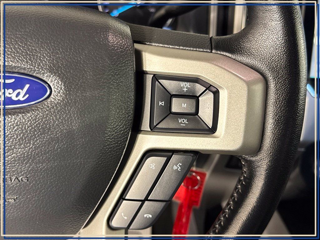 Used 2022 Ford F250 Lariat w/ FX4 Off-Road Package AWD/4WD image 24