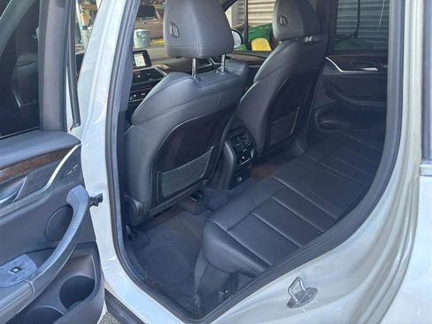 Used 2019 BMW X3 sDrive30i image 11