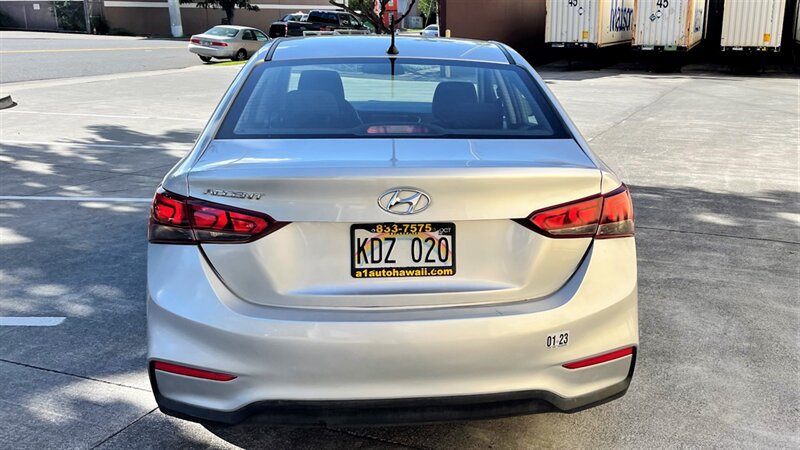 Used 2020 Hyundai Accent SE FWD image 8