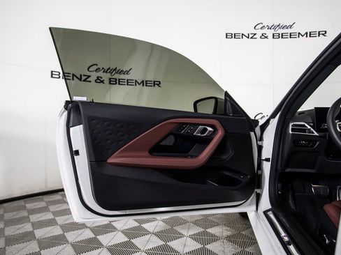 Used 2025 BMW 230i 230i w/ M Sport Package image 15