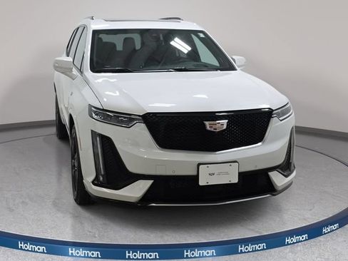 Used 2024 Cadillac XT6 Sport w/ LPO, Onyx Lite Package AWD/4WD image 3