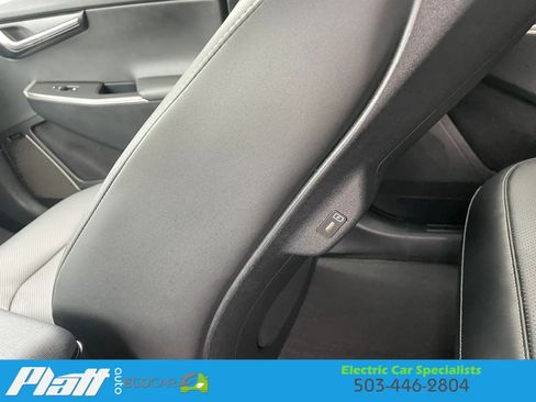 Used 2023 Kia EV6 Wind w/ Wind Technology Package AWD/4WD image 43