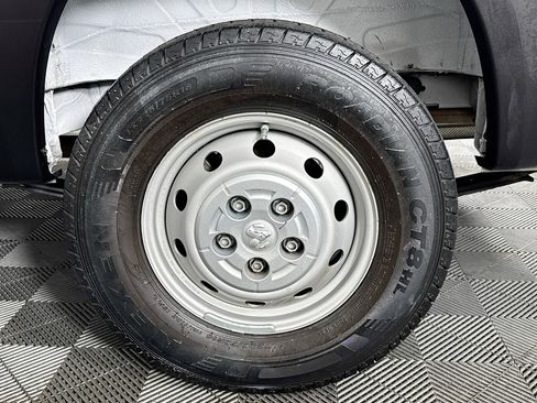 Used 2023 RAM ProMaster 1500 w/ Convenience Group image 32