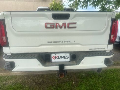 Used 2021 GMC Sierra 3500 Denali AWD/4WD image 12