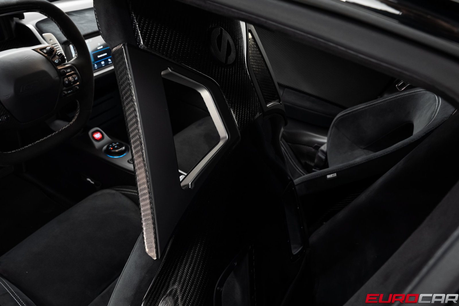 Used 2020 Ford GT Carbon Series RWD image 52