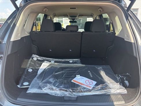 New 2026 Nissan Rogue SV image 20