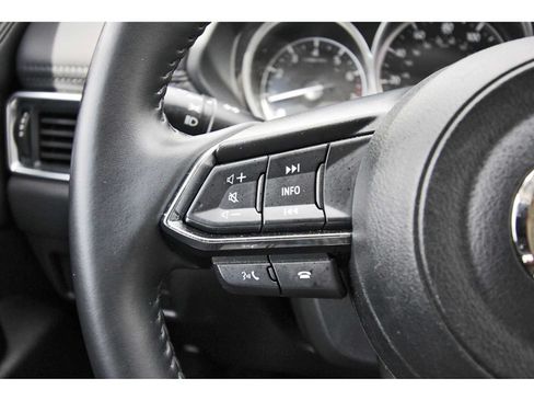 Used 2025 MAZDA CX-5 AWD 2.5 S w/ Preferred Package image 15
