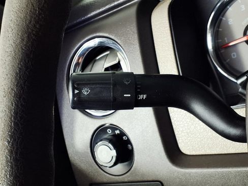 Used 2010 Ford F150 XLT RWD image 17