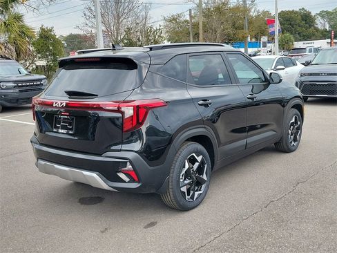 New 2026 Kia Seltos S image 6