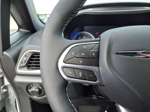 New 2026 Chrysler Voyager LX FWD image 17
