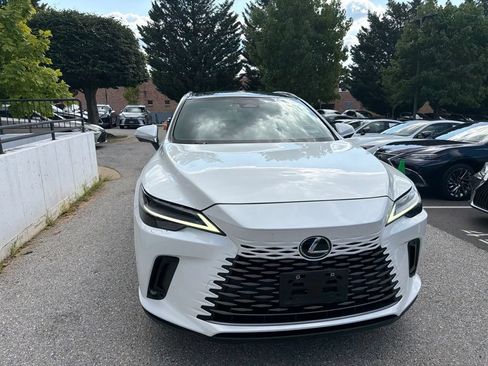 Certified 2024 Lexus RX 450h AWD w/ Convenience Package image 4