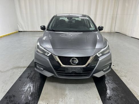 Used 2020 Nissan Versa SR w/ Convenience Package FWD image 3