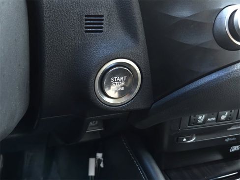 Used 2021 Lexus ES 350 Luxury image 23